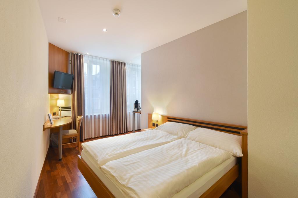 Apart Hotel Amadeo Zofingen Habitación foto